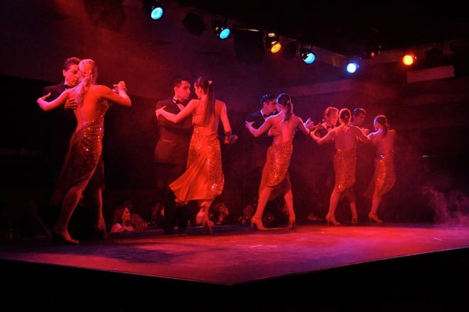Tango show at catulo tango