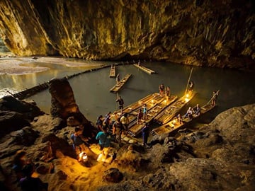 Tham Lod Cave 7-Hour Tour from Mae Hong Son