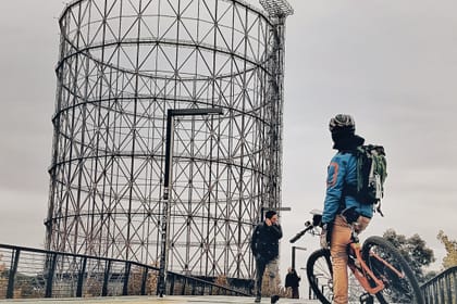 Rome from the Tiber: cycling tour through history and beauty