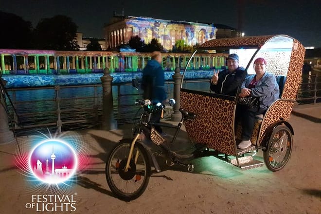 Berlin Night Tours - Romantic Night & Evening Tours Berlin 6