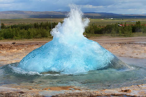 Strokkur crater in the Golden Circle day tour