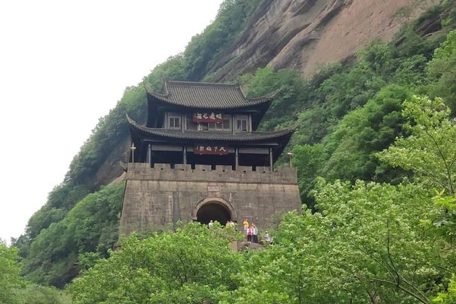 Private Day Tour to Jianmenguan from Chengdu by Bullet Train 2