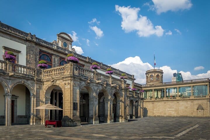 Self-Guided Audio Tour: The Chapultepec Castle 6