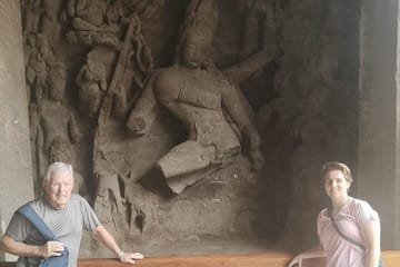 Overland Cultural Tour from Mumbai to Ahmedabad and Daman