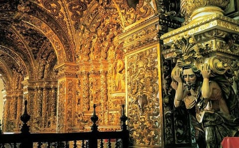 Cultural Tour of Salvador's Historic City Center