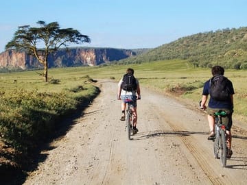 Bike Tour Through Hell's Gate National Park from Nairobi