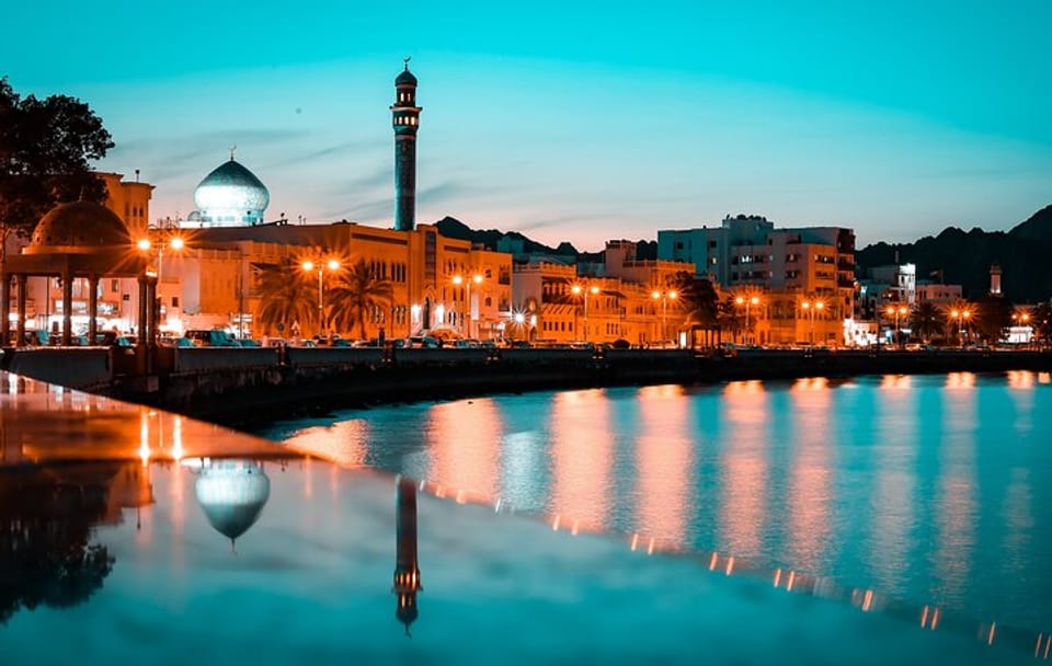 Muscat Night Sightseeing Tour with Local Guide