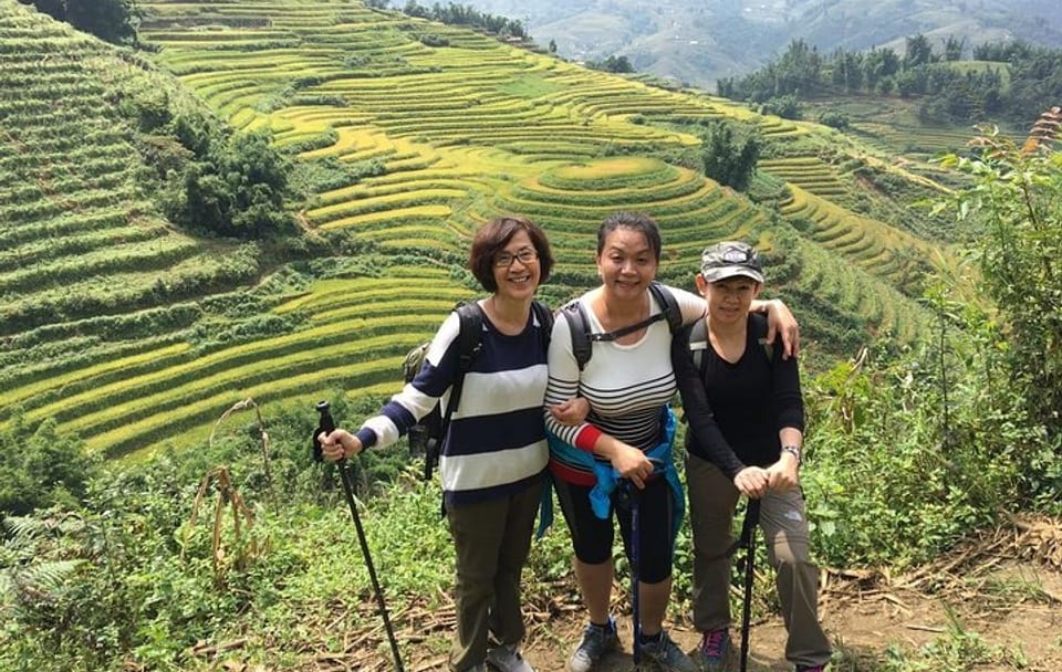 Sapa Trekking Villages 2D1N Tour : Meals, Local Guide & Homestay