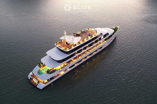 Elite of The Seas 6 Star Cruise in Halong Bay & Lan Ha Bay