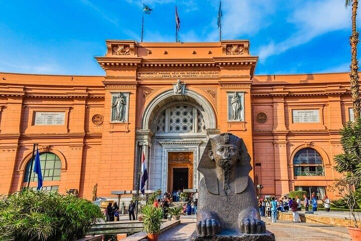 Visit Cairo Over Day, Pyramids, Egyptian Museum, and Lunch - Sharm El Sheikh
