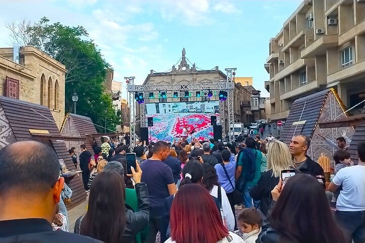 old city baku_old_city_baku_old city tour_old_city_tour_baku-shopping in old city-carpet festival baku