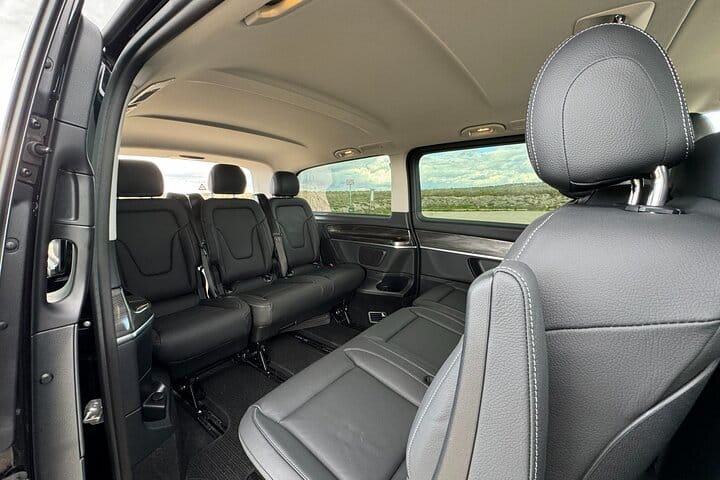 Private Transfer from Matera Hotel to Bari Airport 4
