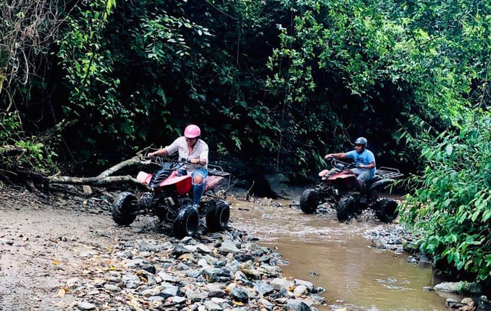 Private ATV Adventure Tour in Dixon Cove, Honduras