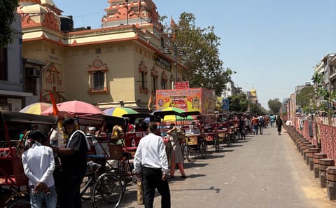 Delhi Full Day Group Tour 9 hrs