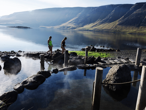 Golden Circle and Hvammsvík Hotsprings - Private Tour
