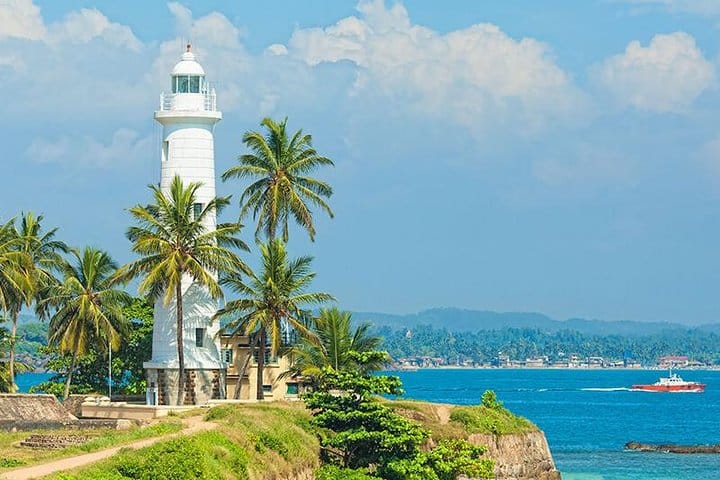 Every Corner a Story | 7 Days