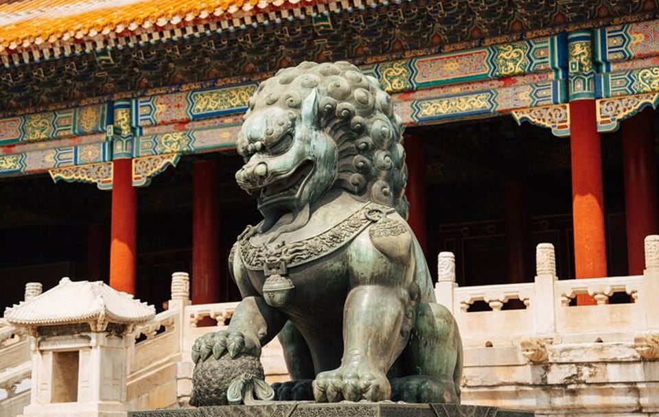 Small-Group Tour of Tiananmen Square and Forbidden City