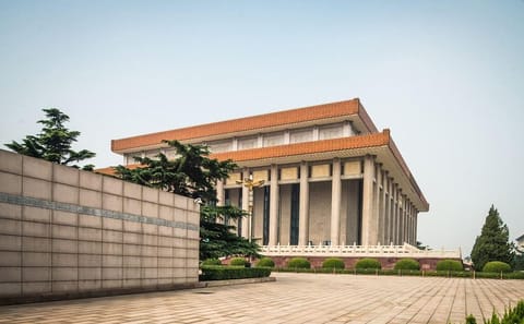 Discover Forbbiden city- Beijing 3 hours Walking Tour English&Spanish