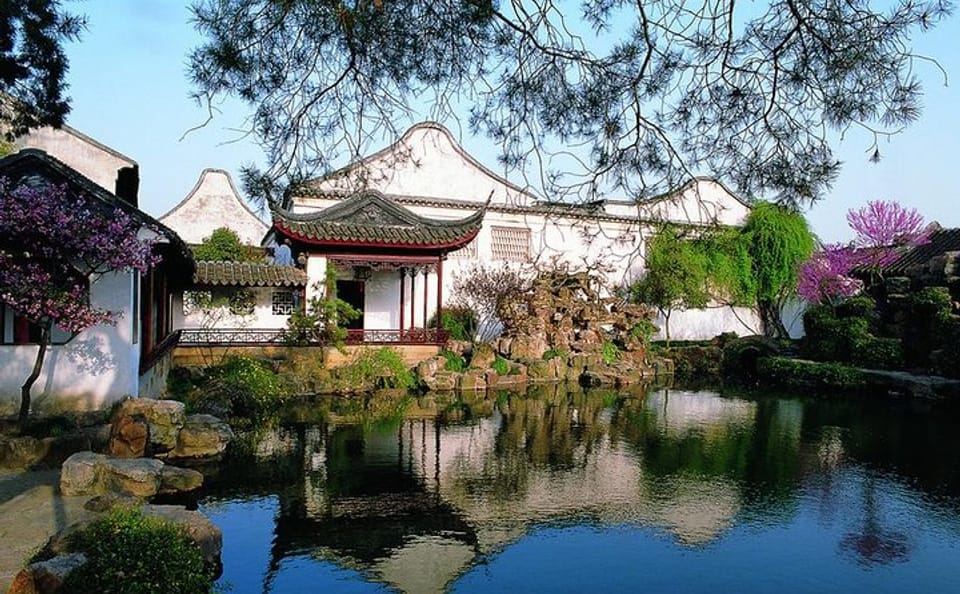 Day Tour of Suzhou Gardens and Zhouzhuang Canals from Shanghai