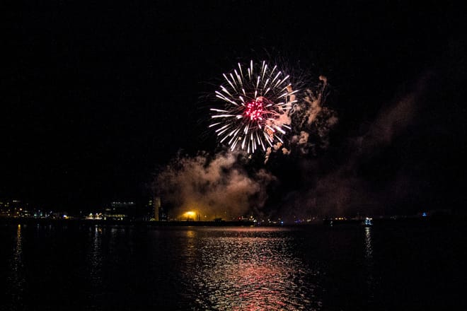 New Years Firework Cruise photo 4