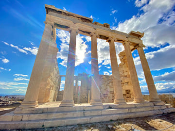 Athens and Fira 8-Day Cultural Tour with French Guide