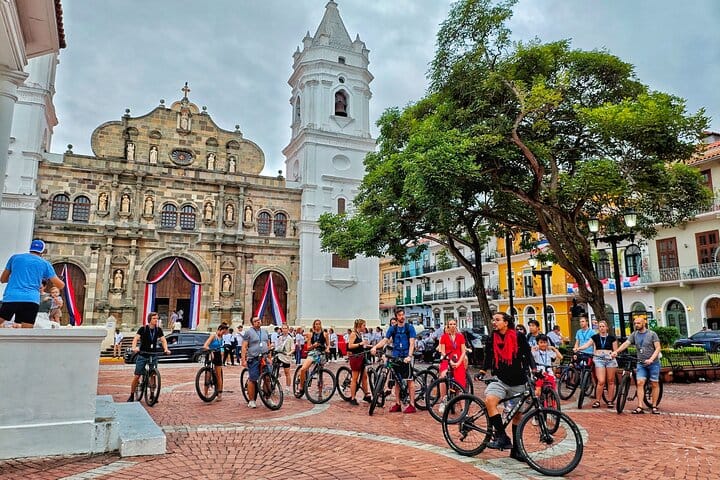 Casco Viejo Gastro Bike Tour — tour photo 5