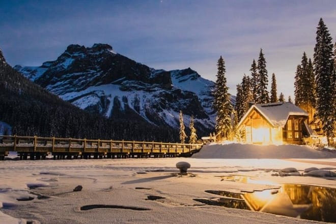 Banff/Canmore 7 iconic spots With Moraine and Lake Louise Best photo 2