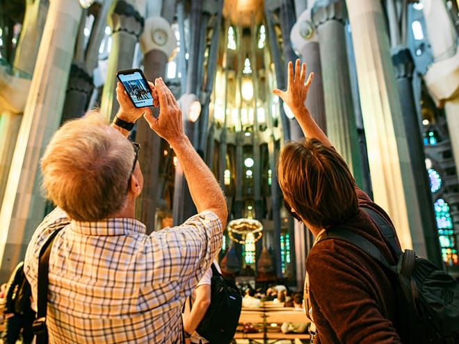 Barcelona Semi-Private Highlights Tour: Sagrada Família & Park Güell