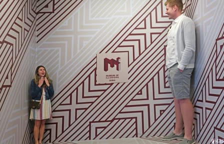 Private Tour of Dubai Museum of Illusions with Transfers