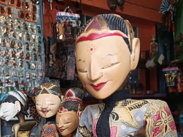 Sundanesse heritage and puppet maker