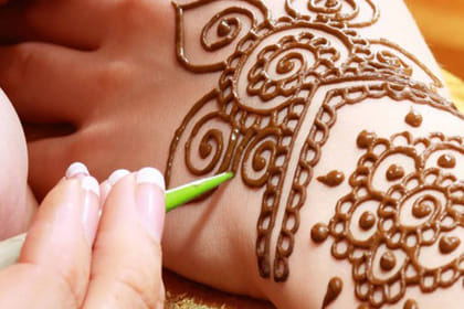 An Evening Desert Safari with Dinner and Live Entertainment