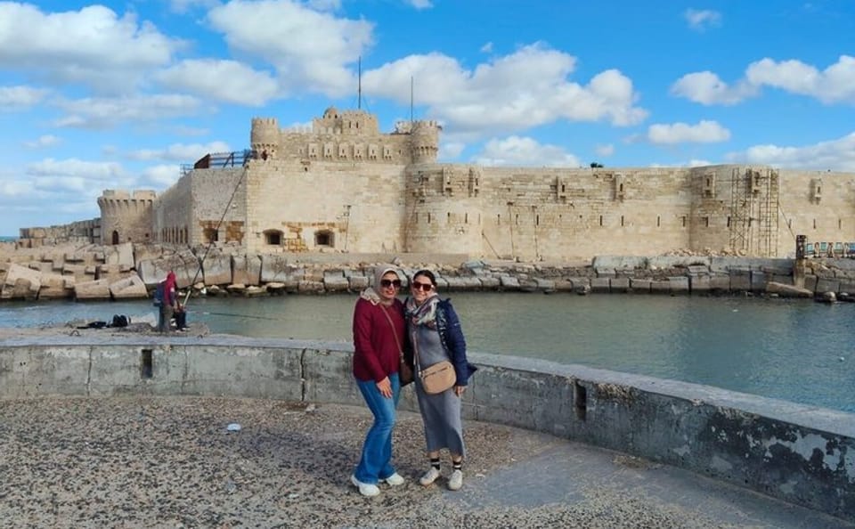 Alexandria Day Tour: Catacombs, Citadel & Library
