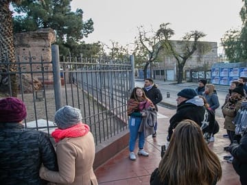 Mendoza City Half-Day Sightseeing Tour with Expert Guide