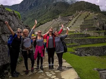 4 Days and 3 Nights Private Trekking through The Inca Trail