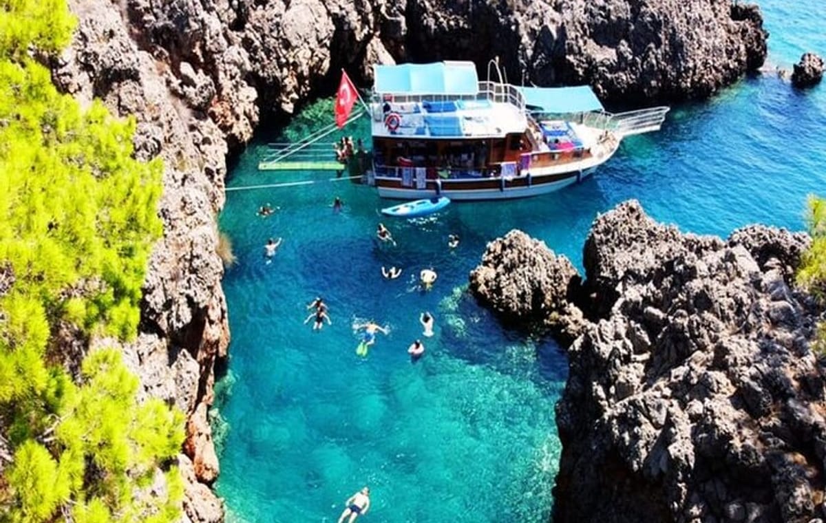 Porto Genoese Boat Trip With Mud Baths From Kemer