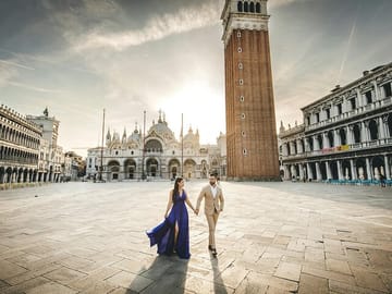 Professional Photoshoot Experience in St. Mark's Square, Venice
