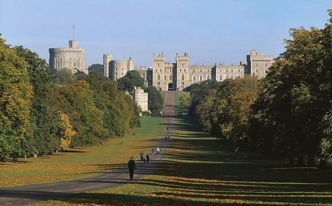 Private Tour of Windsor Castle, Oxford, and the Cotswolds