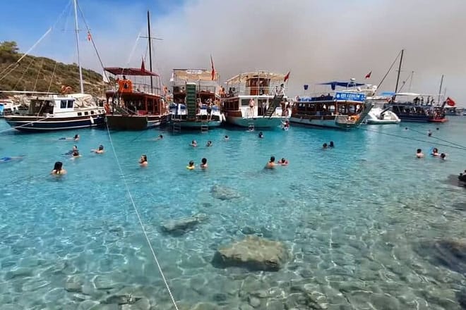 Pirate Boat Tour in Bodrum with Lunch & Fresh Fruit  6