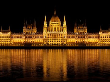 Immersive Transylvania Tour : Dracula’s Land & Carpathians