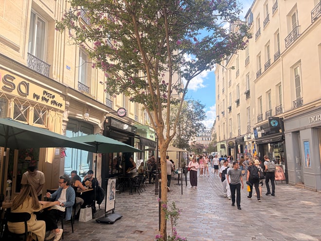 Private Le Marais Tour: Food, Fashion & Hidden Paris