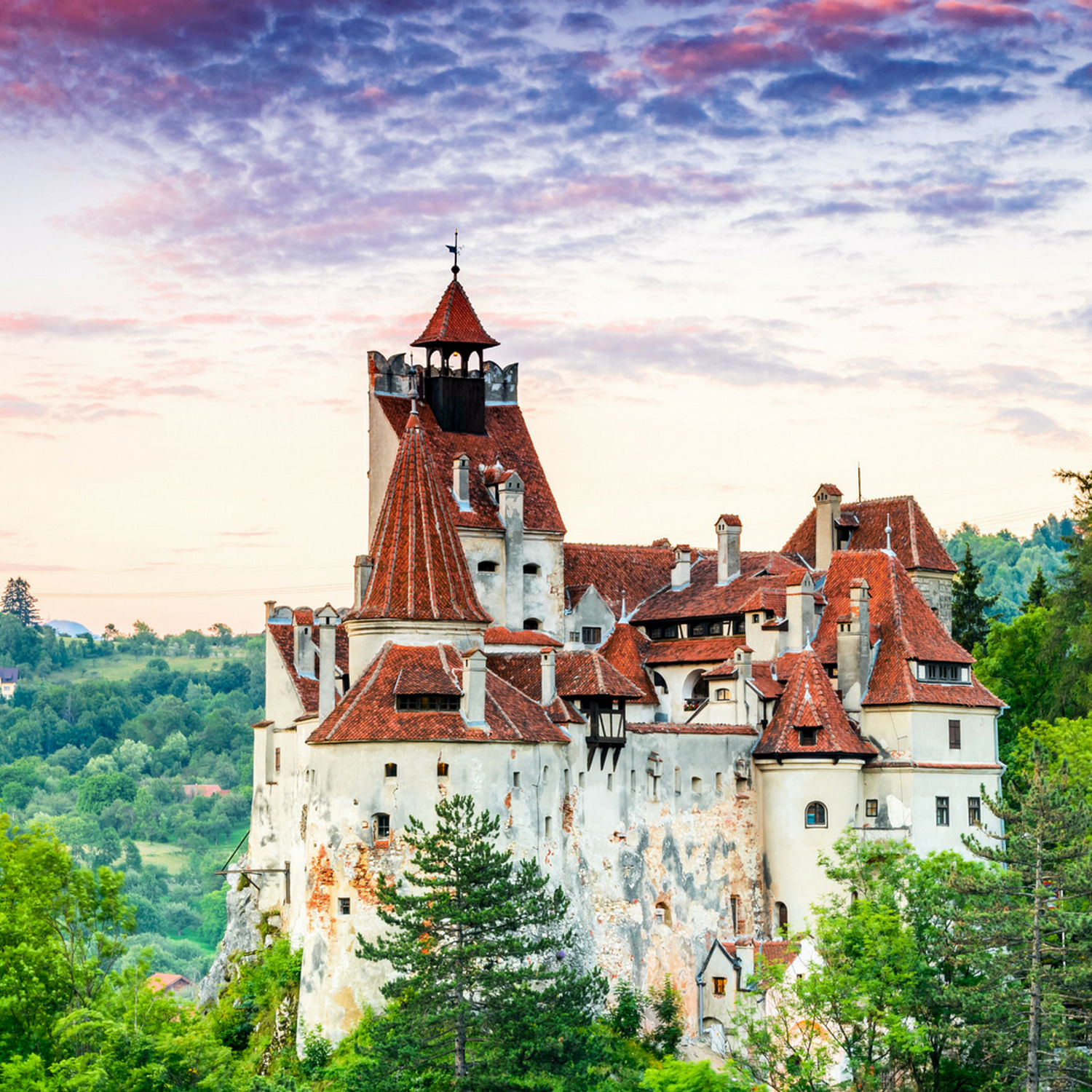 Dracula's Castle and Transylvania Day Trip from Bucharest