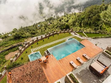 Luxury Two-Day Tour with Sunrise Views at Nagarkot, Kathmandu