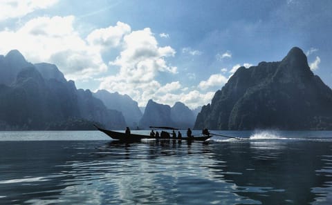 Explore Phuket's Nature: 7-Day Tour of Khao Sok and Cheow Lan Lake