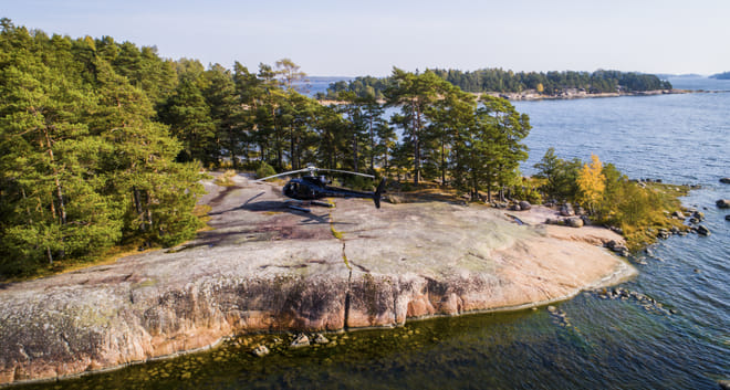 Happy landing on the island in the east archipelago of Helsinki
