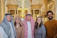 Sheikh Zayed Grand Mosque Tour with Buffet Lunch From Dubai 8