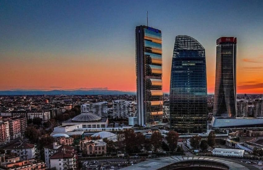 City Life: visit to the futuristic city