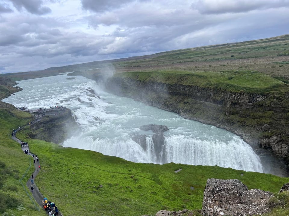 Golden Circle Discovery with Kerið Crater Private Day Tour from Reykjavik — ICELAND TRANSFER AND EXCURSION