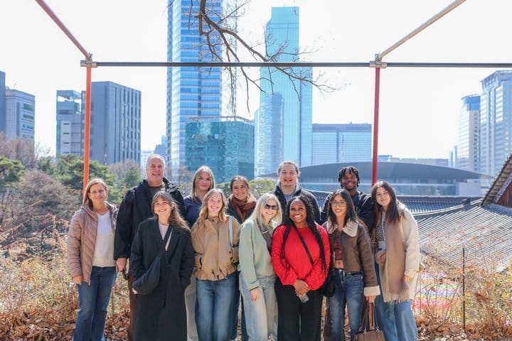 korea Bongeunsa Temple in Gangnam seoul tour , korea travel , seoul guide SeoulCar, SeoulVehicle ,PrivateCar,PrivBongeunsa Temple in Gangnam