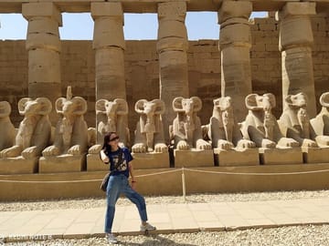Three-Day Luxor Tour with Hotel Stay and Guided Visits