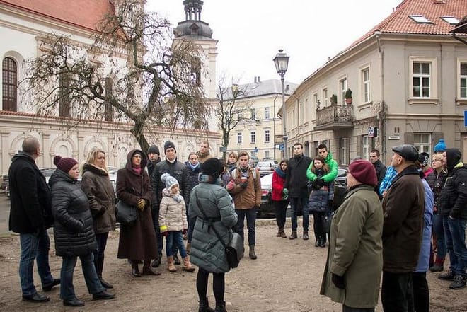 Vilnius Walking Tour: Love Stories 3